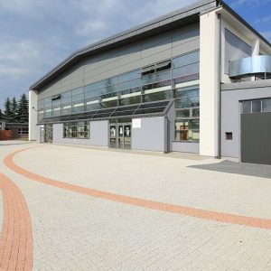 POLBRUK Kostka Brukowa AVANTI gr. 6cm płukana SZARA (BIAŁA)